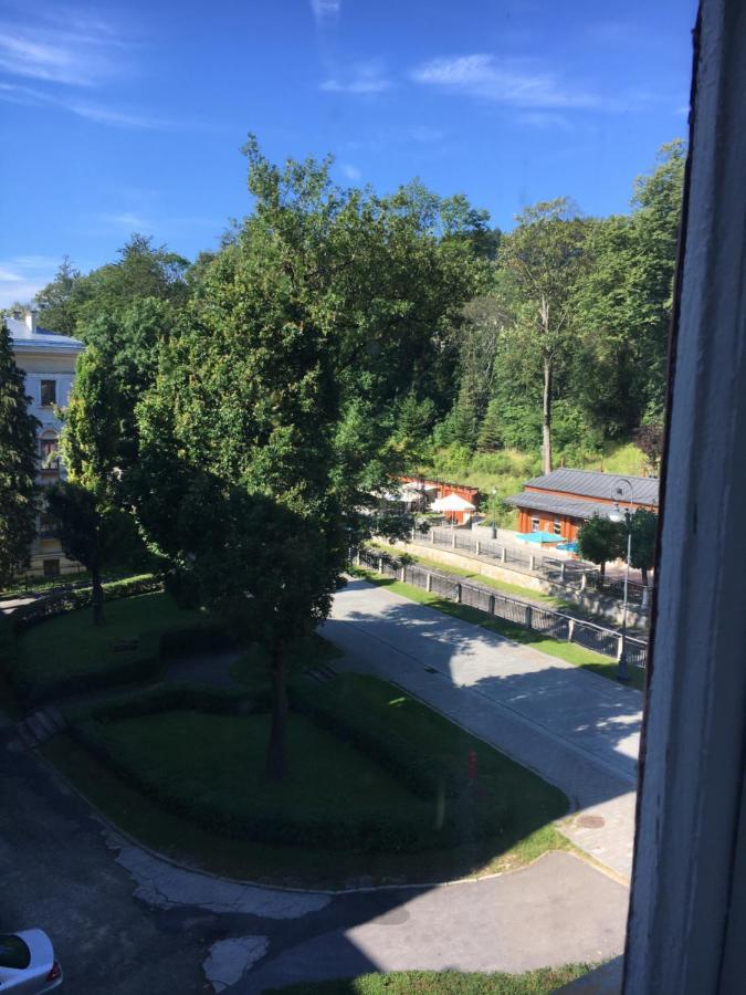 Stary Dom Zdrojowy Hotel Krynica Zdroj Exterior photo